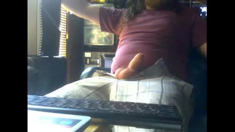 Snapshot of jaybigd_9565 chatting on June 27, 5:07 pm jaybigd_9565 online show from June 27, 5:07 pm