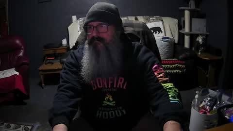 Grand Zaddy or Jay its casual online show from September 26, 7:01 am