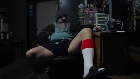 Grand Zaddy or Jay its casual online show from October 19, 8:59 am