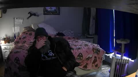 Grand Zaddy or Jay its casual online show from November 29, 4:54 pm