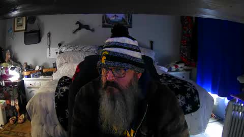 Grand Zaddy or Jay its casual online show from February 27, 8:31 pm