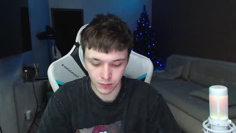 Jayce online show from January 2, 1:49 am