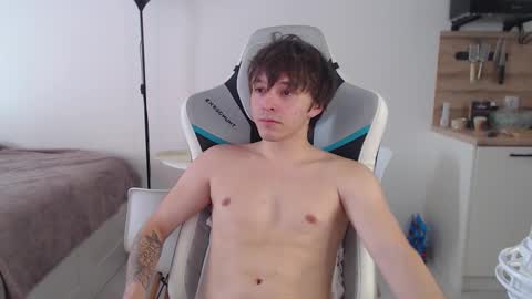 Jayce online show from September 18, 12:40 pm