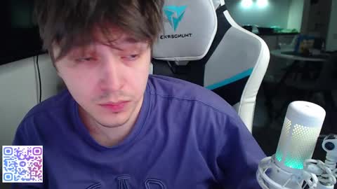 Jayce online show from April 11, 7:45 am