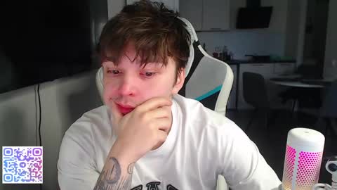 Jayce online show from April 15, 5:47 am