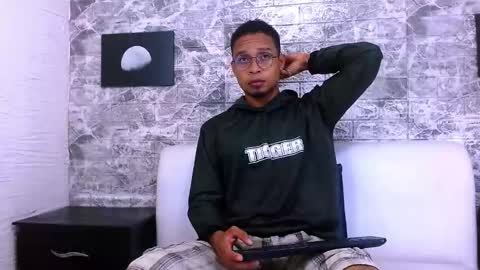 Jayden Morris online show from October 23, 11:09 am