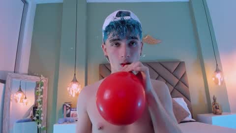 Snapshot of jaydenvillalobos chatting on September 13, 7:57 pm jaydenvillalobos online show from September 13, 7:57 pm