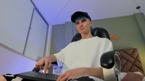 Snapshot of jaydenvillalobos chatting on September 14, 8:41 pm jaydenvillalobos online show from September 14, 8:41 pm