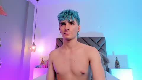 Snapshot of jaydenvillalobos chatting on October 4, 6:17 pm jaydenvillalobos online show from October 4, 6:17 pm