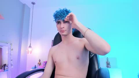Snapshot of jaydenvillalobos chatting on October 7, 3:20 pm jaydenvillalobos online show from October 7, 3:20 pm