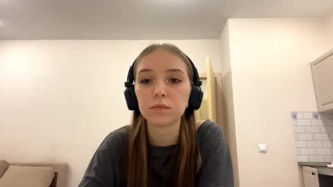 Snapshot of jayehubiak chatting on February 27, 3:12 pm Isabella Rose online show from February 27, 3:12 pm