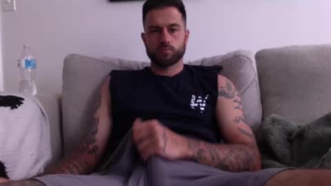 jayg333 online show from May 11, 4:04 pm