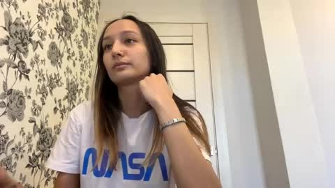 Snapshot of jayhansberger chatting on April 15, 2:13 pm Stacie online show from April 15, 2:13 pm