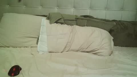 JayJordan online show from December 11, 4:07 am