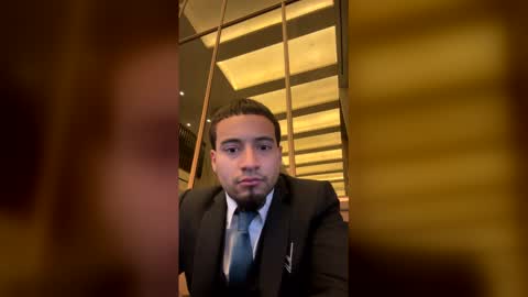 Snapshot of jaysloong chatting on April 4, 5:27 am jaysloong online show from April 4, 5:27 am