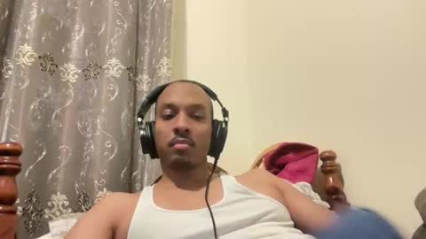 Snapshot of jaysmooth987 chatting on October 23, 12:54 am jaysmooth987 online show from October 23, 12:54 am