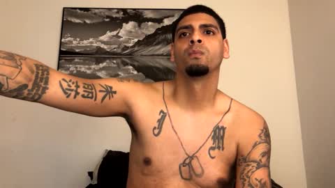 Snapshot of jaysofly89 chatting on February 4, 2:21 pm Jayfly online show from February 4, 2:21 pm