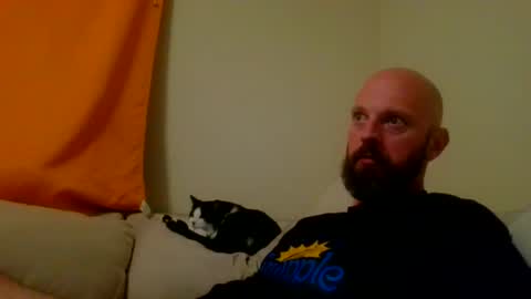 Snapshot of jayw82730 chatting on October 7, 1:25 am Jay online show from October 7, 1:25 am