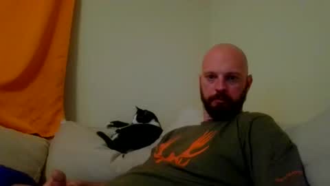 Snapshot of jayw82730 chatting on November 16, 12:05 am Jay online show from November 16, 12:05 am