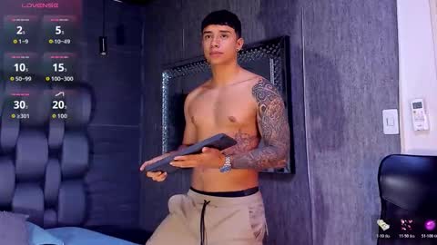 jaze_bradley online show from October 20, 11:21 am