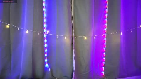 Snapshot of jaziel_wilsoon chatting on December 3, 7:10 am jaziel_wilsoon online show from December 3, 7:10 am