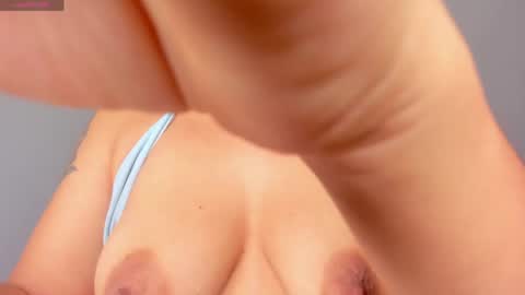 Snapshot of jazlycute__ chatting on May 2, 3:39 pm Jazly online show from May 2, 3:39 pm