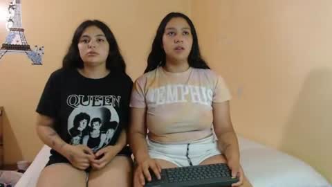 Snapshot of jazmin_dharius chatting on July 18, 10:08 am Jazmin and Scarlett online show from July 18, 10:08 am