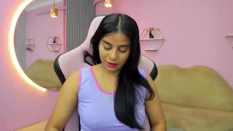 Snapshot of jazmin_ebony chatting on October 1, 10:43 am jazmin online show from October 1, 10:43 am