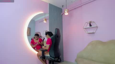 Snapshot of jazmin_ebony chatting on October 17, 10:51 am jazmin online show from October 17, 10:51 am
