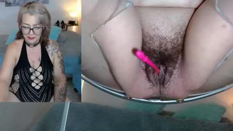 jazmin online show from October 21, 10:54 pm