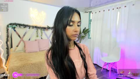 Snapshot of jazmin_tay chatting on January 4, 7:13 pm Jazmin online show from January 4, 7:13 pm