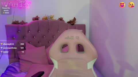 Snapshot of jazmin_tay chatting on January 18, 10:17 pm Jazmin online show from January 18, 10:17 pm