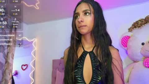 Snapshot of jazmin_tay chatting on January 22, 11:10 pm Jazmin online show from January 22, 11:10 pm