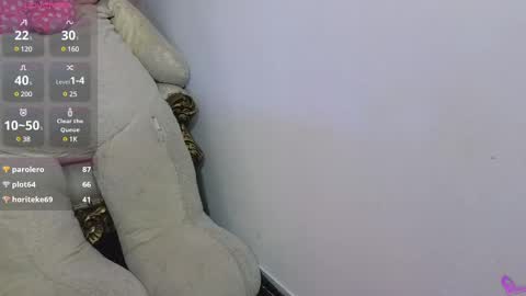 Snapshot of jazmin_tay chatting on February 9, 10:21 pm Jazmin online show from February 9, 10:21 pm