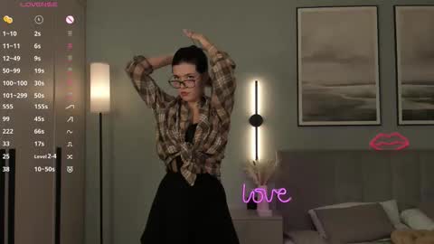 Mira the personal mirage D online show from September 24, 7:17 pm