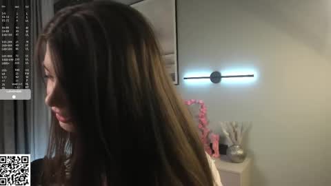 Mira the personal mirage D online show from April 13, 7:30 pm