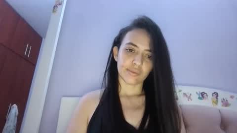 jazminojeda online show from May 24, 4:06 am