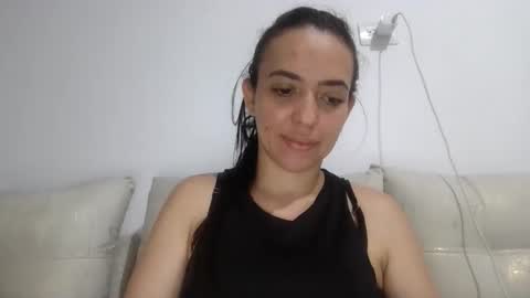 jazminojeda online show from June 5, 12:50 am