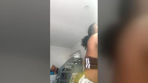 Snapshot of jazzystelo0 chatting on April 24, 10:01 pm Jazzystelo online show from April 24, 10:01 pm