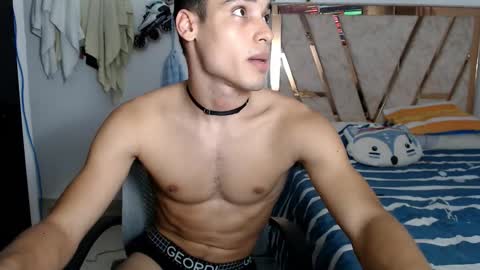 Lin online show from February 12, 11:22 pm