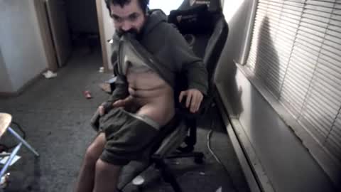 jburns87 online show from December 2, 10:09 am