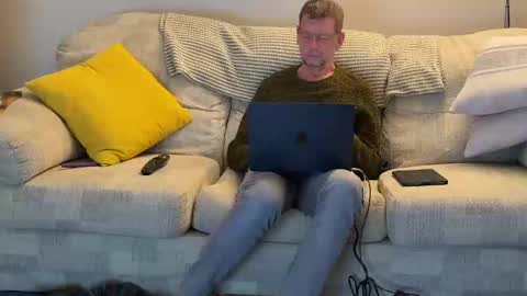 Jon online show from December 23, 4:06 pm