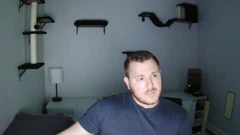 Snapshot of jcool222 chatting on April 20, 7:37 pm jcool222 online show from April 20, 7:37 pm