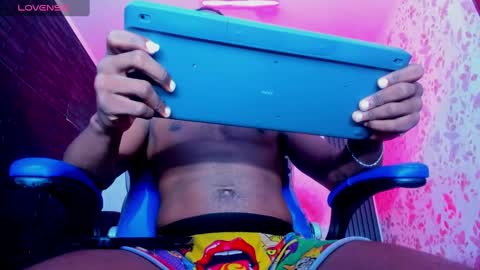 Snapshot of jd_thebaby chatting on February 5, 12:17 pm jd thebaby online show from February 5, 12:17 pm