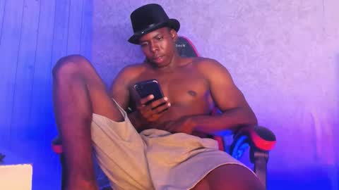 Snapshot of jd_thebaby chatting on October 9, 2:15 pm jd thebaby online show from October 9, 2:15 pm