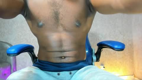 Snapshot of jd_thebaby chatting on April 21, 12:55 pm jd thebaby online show from April 21, 12:55 pm