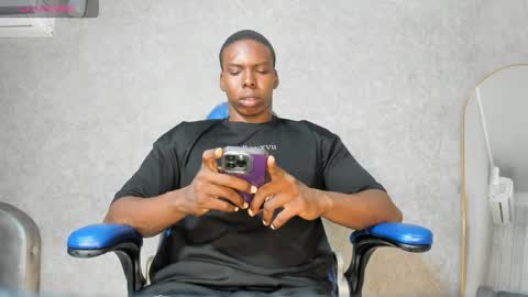 Snapshot of jd_thebaby chatting on April 28, 12:21 pm jd thebaby online show from April 28, 12:21 pm