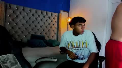 jhon online show from October 14, 10:43 pm