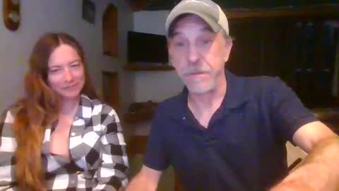 Snapshot of jdgiddy69 chatting on April 10, 11:42 pm jdgiddy69 online show from April 10, 11:42 pm
