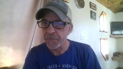 Snapshot of jdgiddy69 chatting on April 28, 3:17 pm jdgiddy69 online show from April 28, 3:17 pm